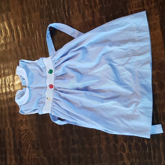 cute  hand made  dress - Picture 1 of 5